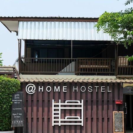@Home Hostel Wua Lai Chiang Mai Buitenkant foto